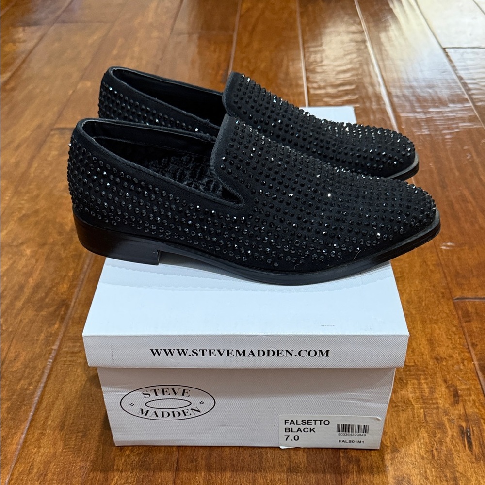 Steve Madden Falsetto